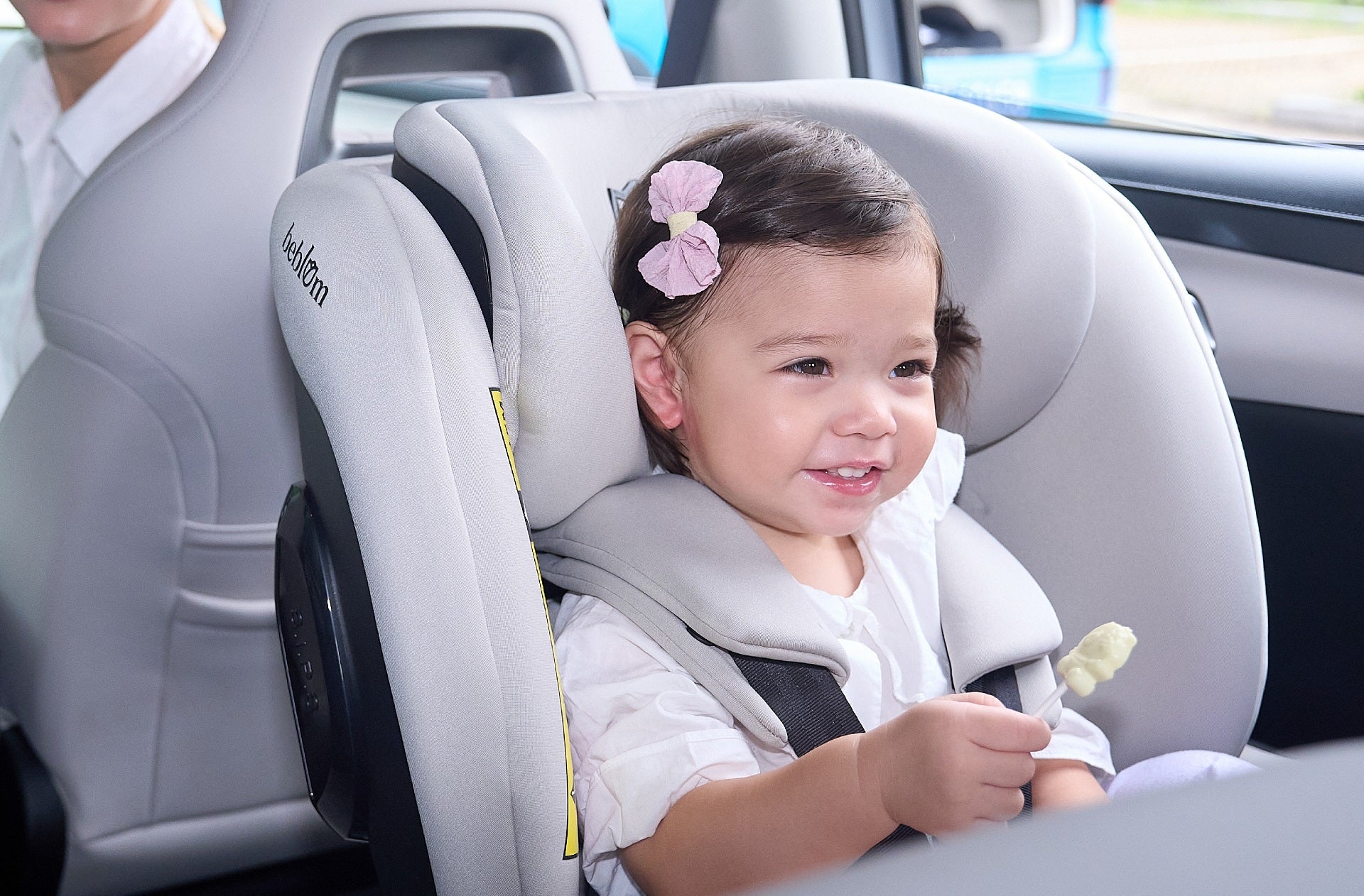 What is R129 / i-Size Car Seat Standard?