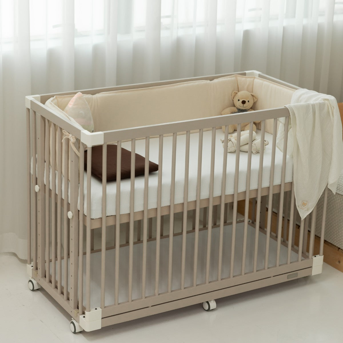 Beblum Starling Convertible Baby Cot Bundle